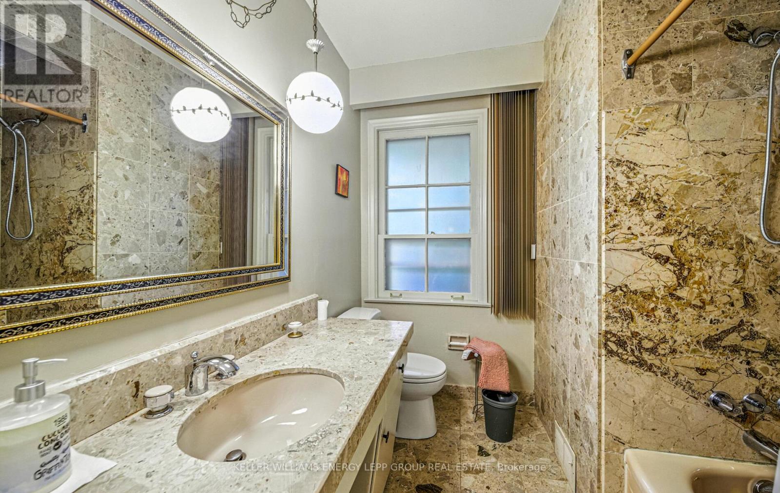 15 Artinger Court, Toronto, Ontario M3B 1J9 - Photo 21 - C12472373