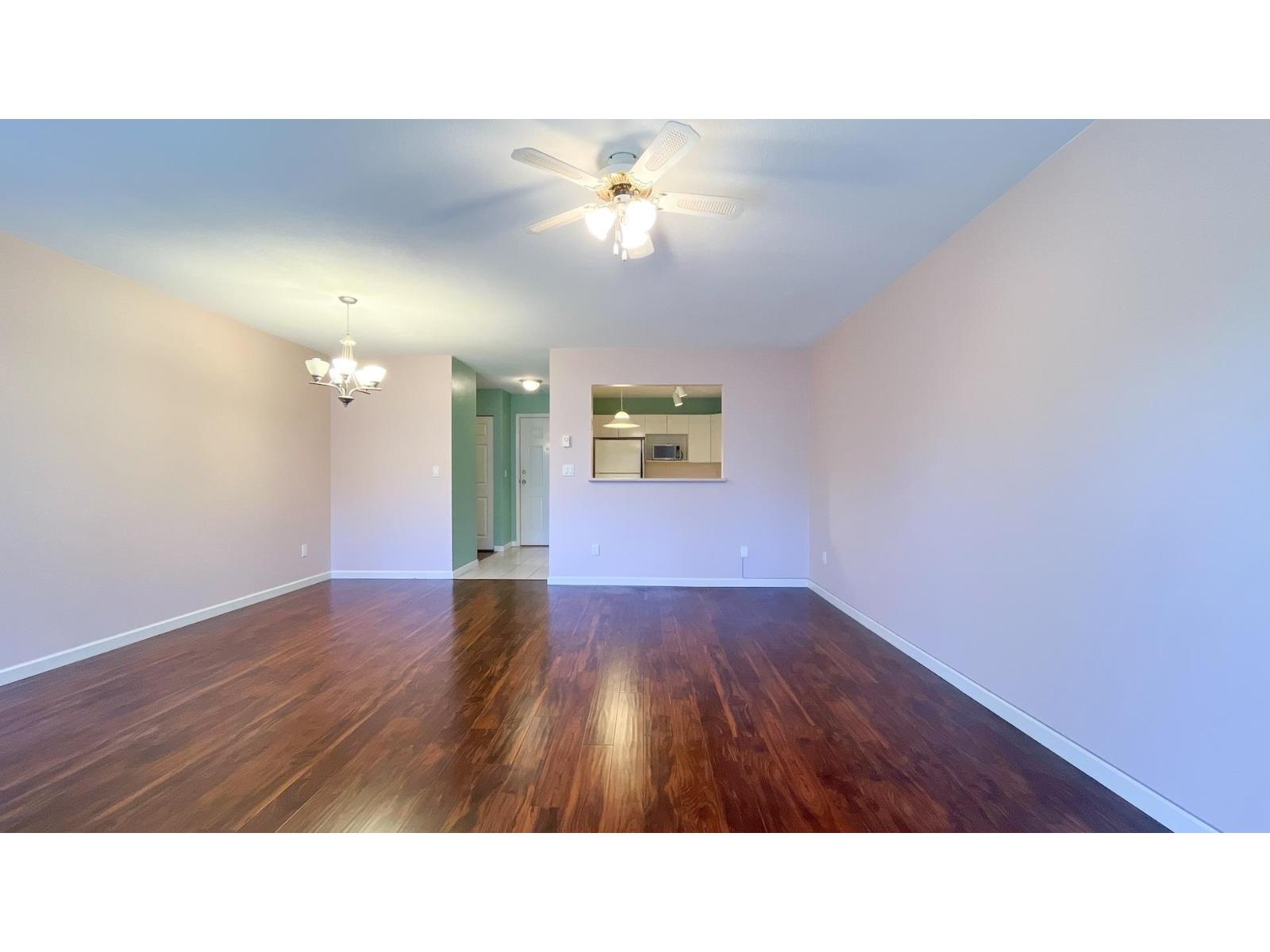 302 14980 101a Avenue, Surrey, British Columbia  V3R 0T1 - Photo 5 - R3059162