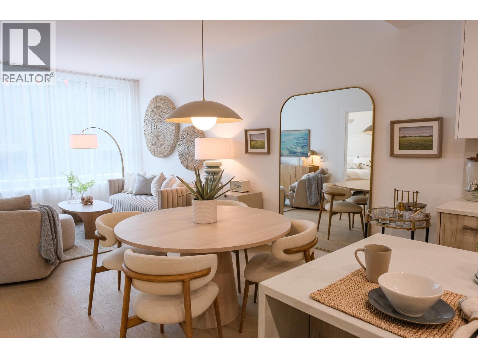 307 423 6th Street, West Vancouver, British Columbia  V7T 0A1 - Photo 6 - R3059702