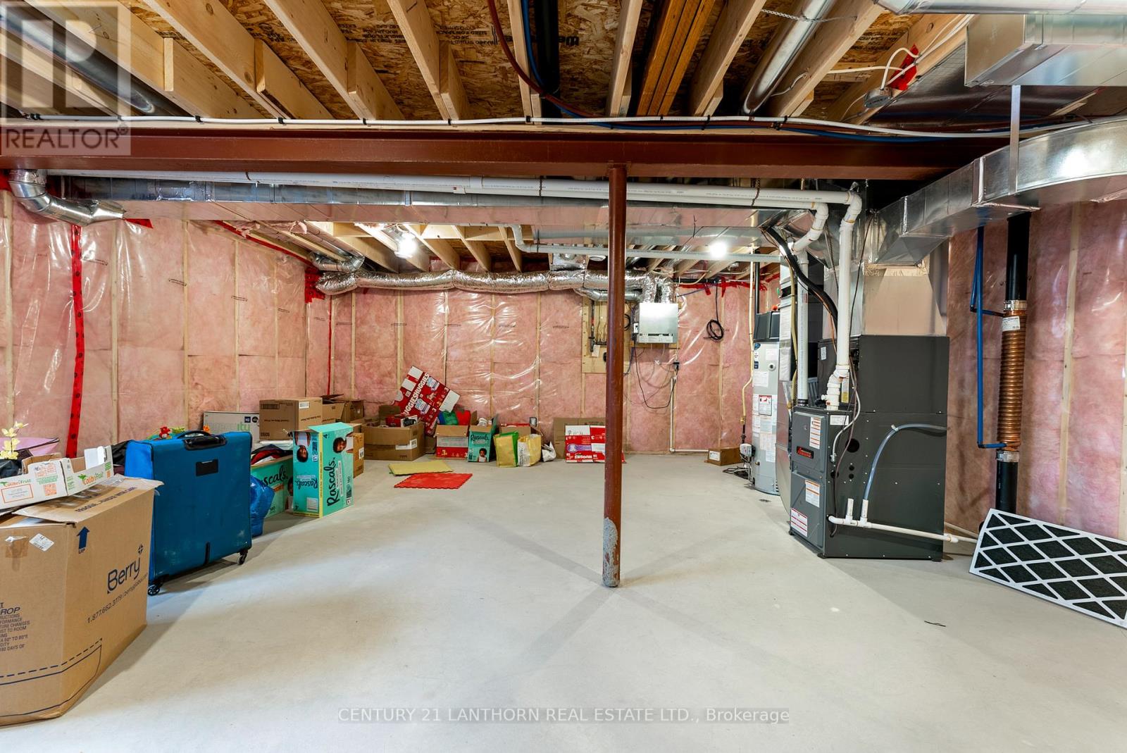 25 Beasley Crescent, Prince Edward County, Ontario N1T 1J9 - Photo 23 - X12472390