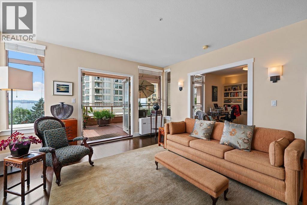 402 2271 Bellevue Avenue, West Vancouver, British Columbia  V7V 4X1 - Photo 6 - R3059943