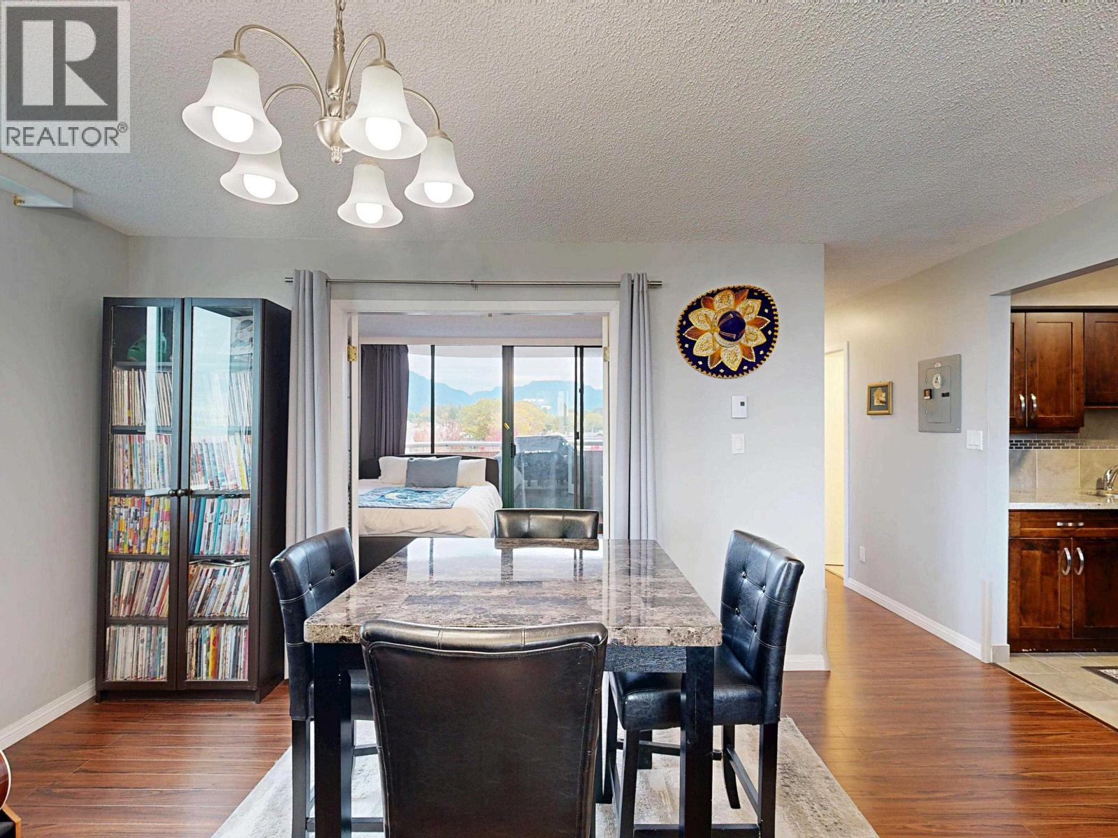 802 3920 Hastings Street, Burnaby, British Columbia  V5C 6C7 - Photo 6 - R3059954