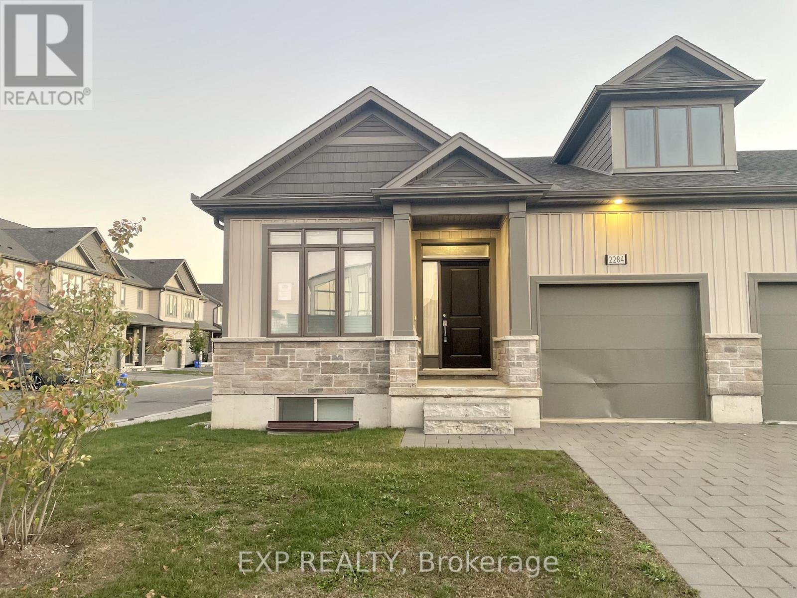52 - 2284 EVANS BOULEVARD, London South, Ontario