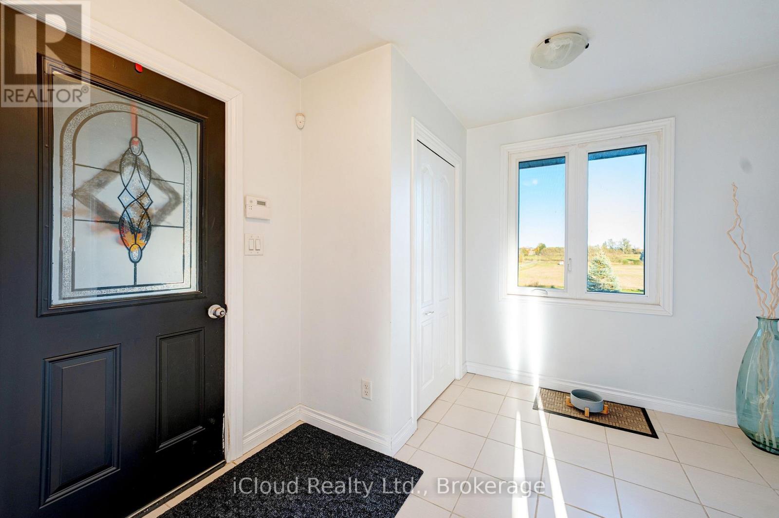 22186 Kennedy Road, East Gwillimbury, Ontario  L0G 1V0 - Photo 22 - N12472330
