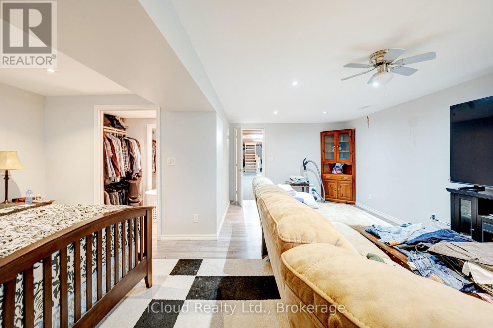 22186 Kennedy Road, East Gwillimbury, Ontario  L0G 1V0 - Photo 26 - N12472330
