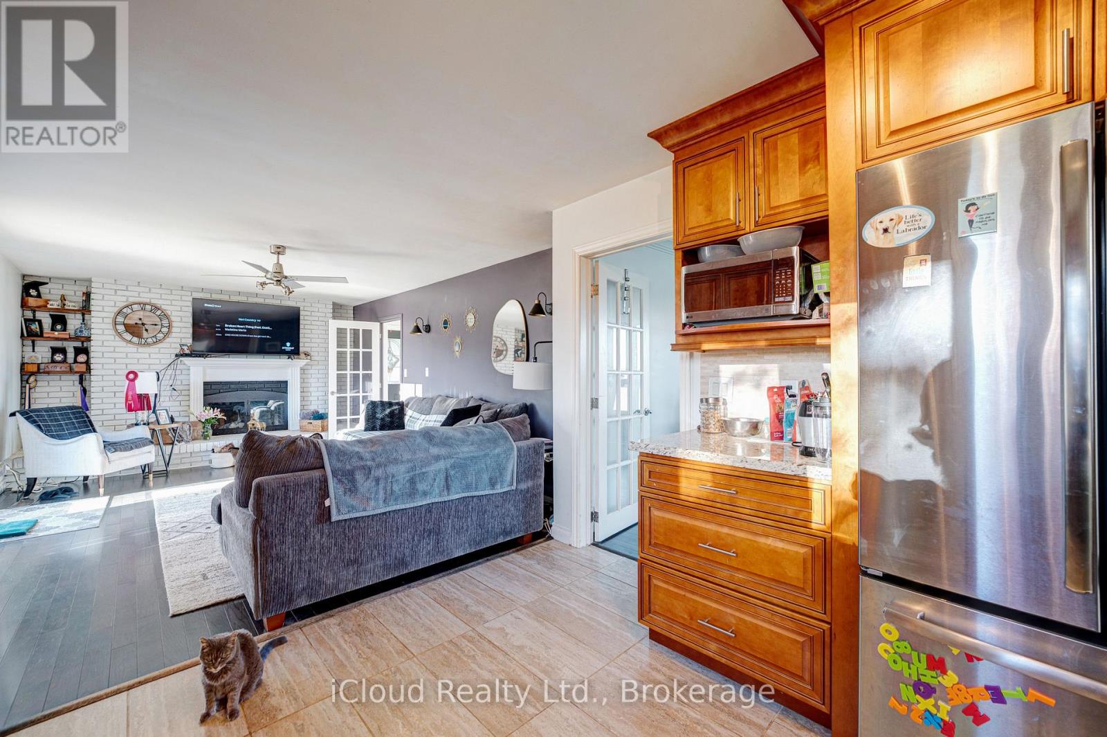 22186 Kennedy Road, East Gwillimbury, Ontario  L0G 1V0 - Photo 7 - N12472330