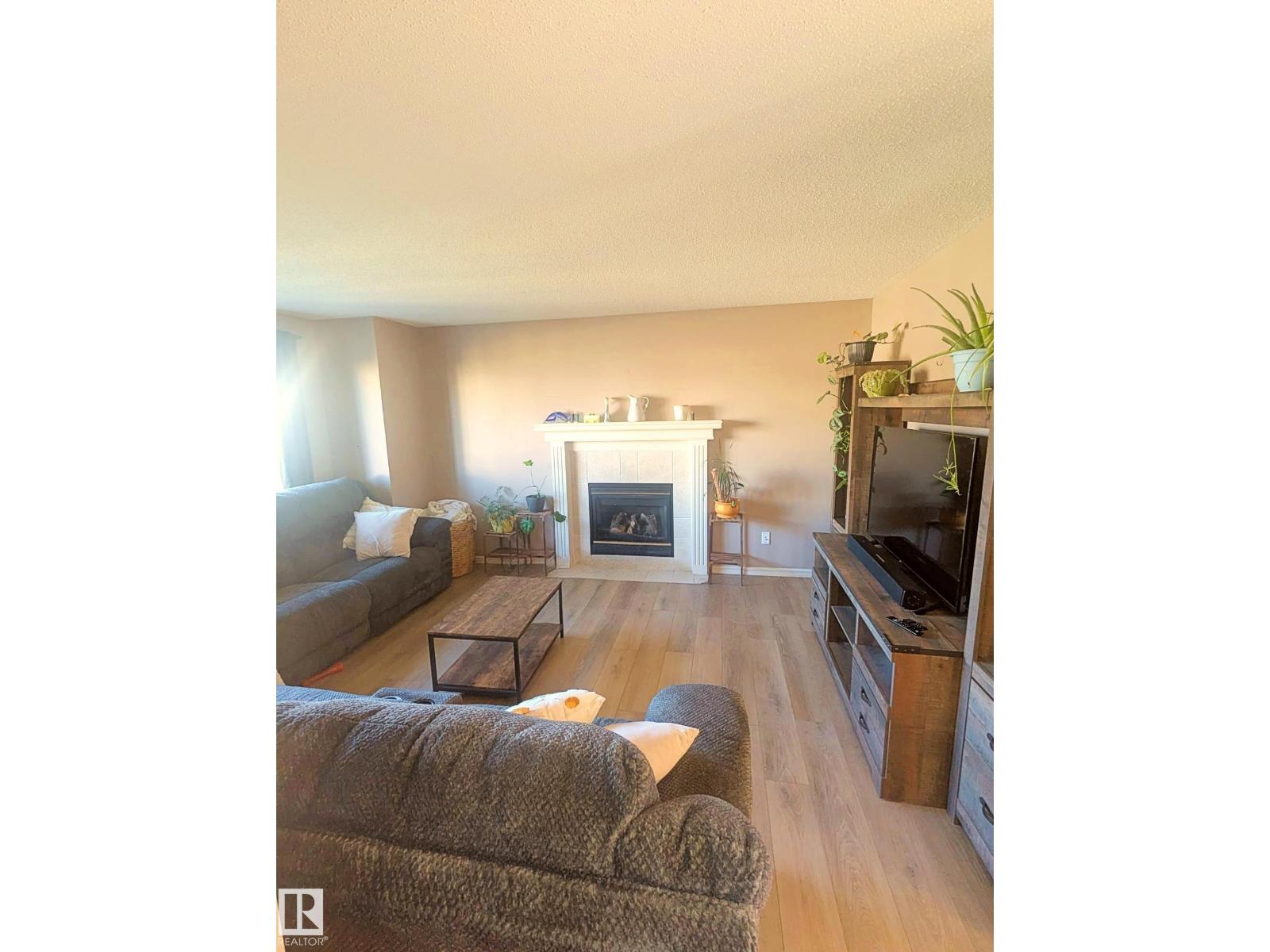 3927 160 Av Nw, Edmonton, Alberta  T5Y 3J7 - Photo 3 - E4462827