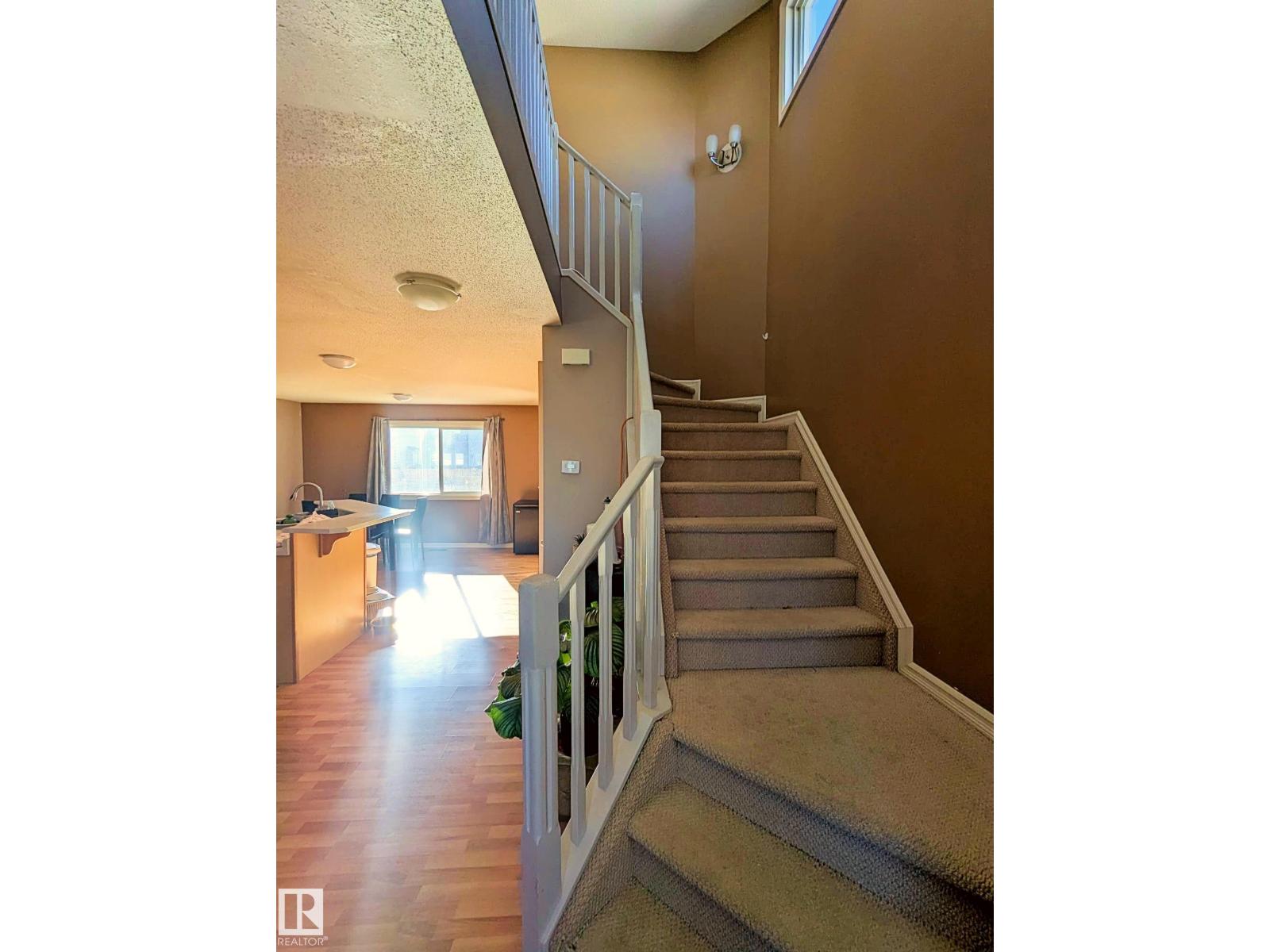 3927 160 Av Nw, Edmonton, Alberta  T5Y 3J7 - Photo 7 - E4462827
