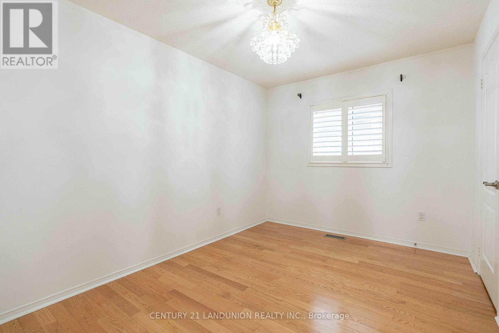58 Stricker Avenue, Markham (Wismer), Ontario  L6E 1N6 - Photo 24 - N12472354