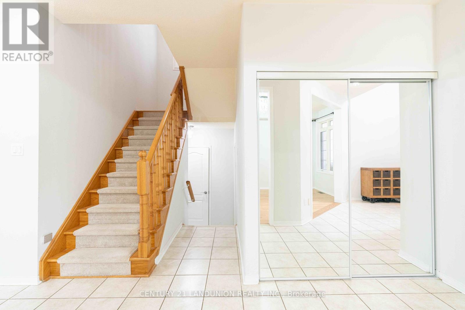 58 Stricker Avenue, Markham (Wismer), Ontario  L6E 1N6 - Photo 6 - N12472354