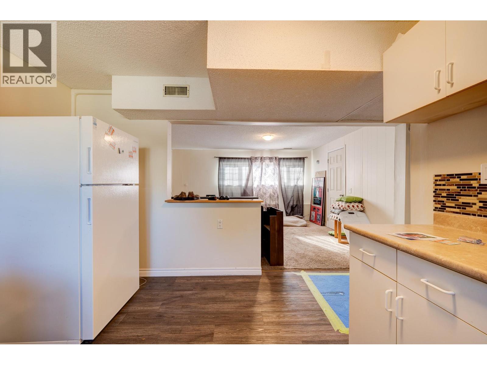 770 Sherwood Drive, Kamloops, British Columbia  V2B 4E5 - Photo 23 - 10366308