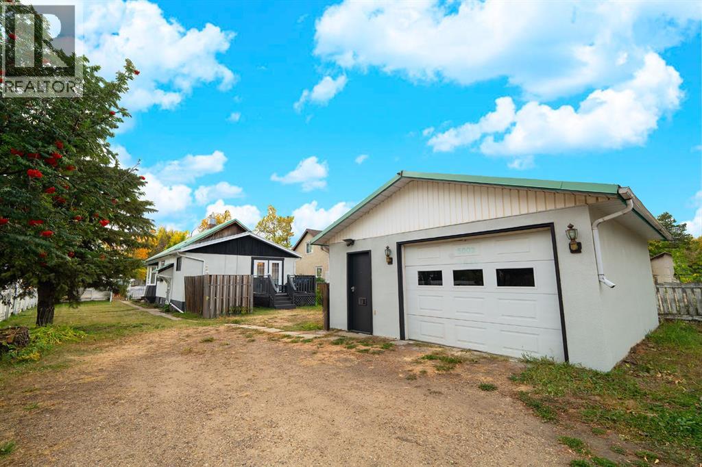 5002 55 Avenue, Ponoka, Alberta  T4J 1H3 - Photo 15 - A2260924