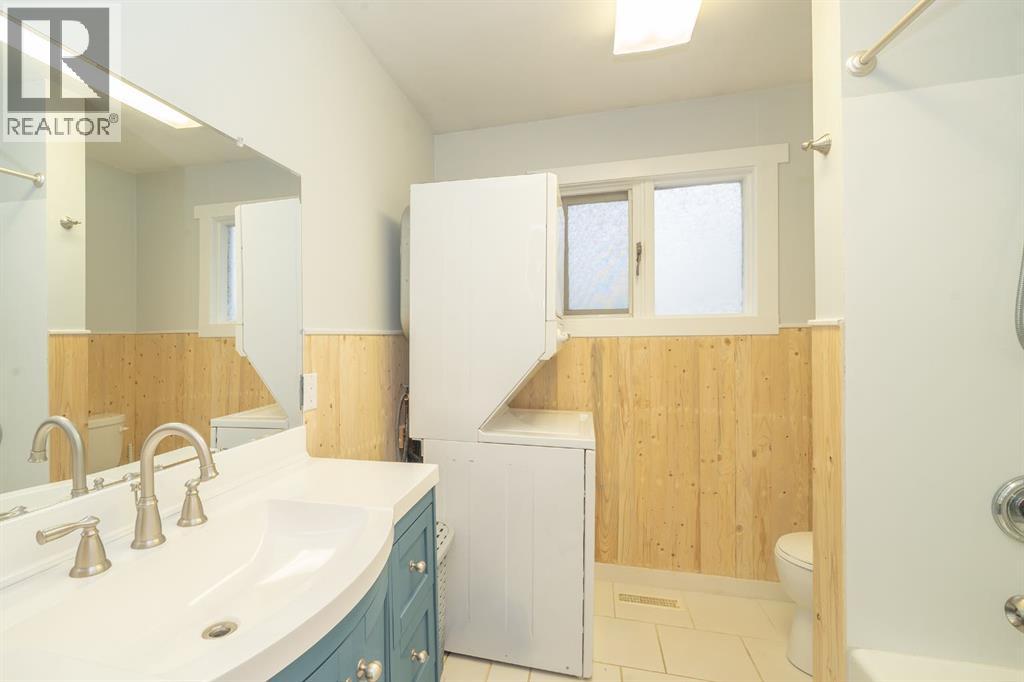5002 55 Avenue, Ponoka, Alberta  T4J 1H3 - Photo 20 - A2260924
