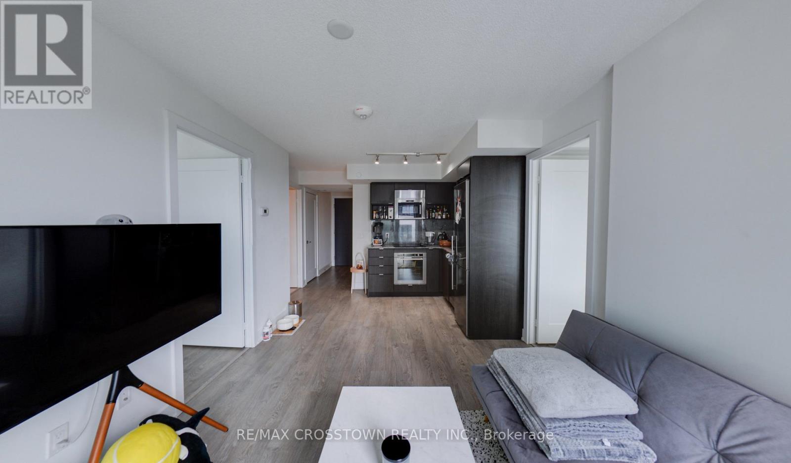 2901 - 7 Mabelle Avenue, Toronto, Ontario  M9A 0C9 - Photo 3 - W12472327