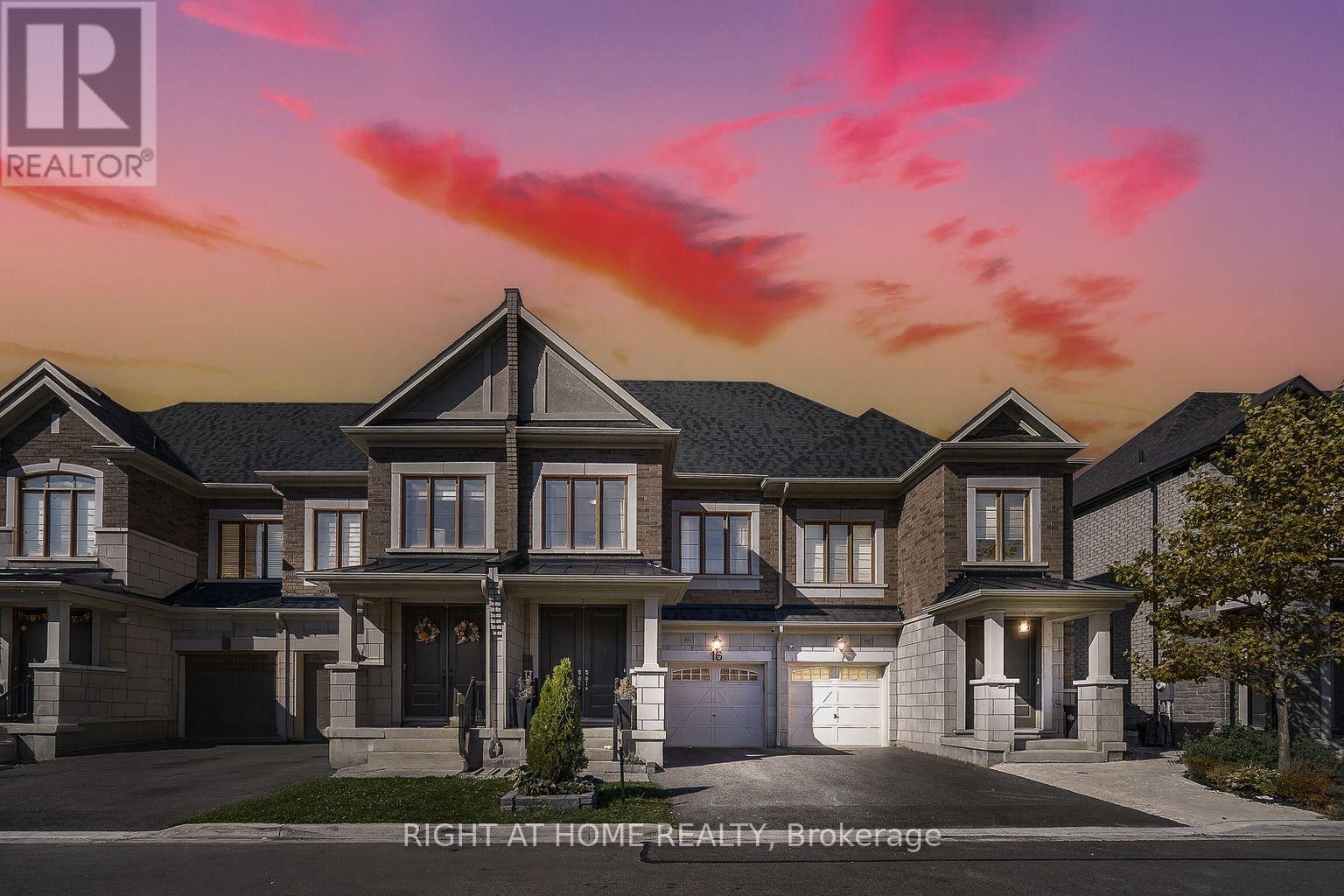 16 Angelfish Road, Brampton (Northwest Brampton), Ontario  L7A 5C5 - Photo 1 - W12472340