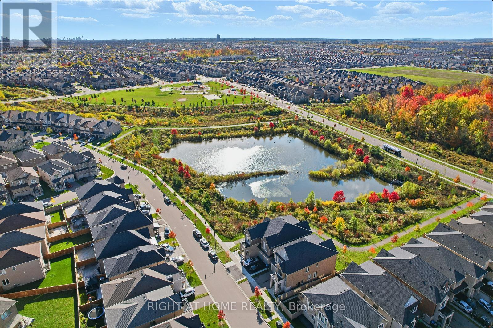 16 Angelfish Road, Brampton (Northwest Brampton), Ontario  L7A 5C5 - Photo 48 - W12472340