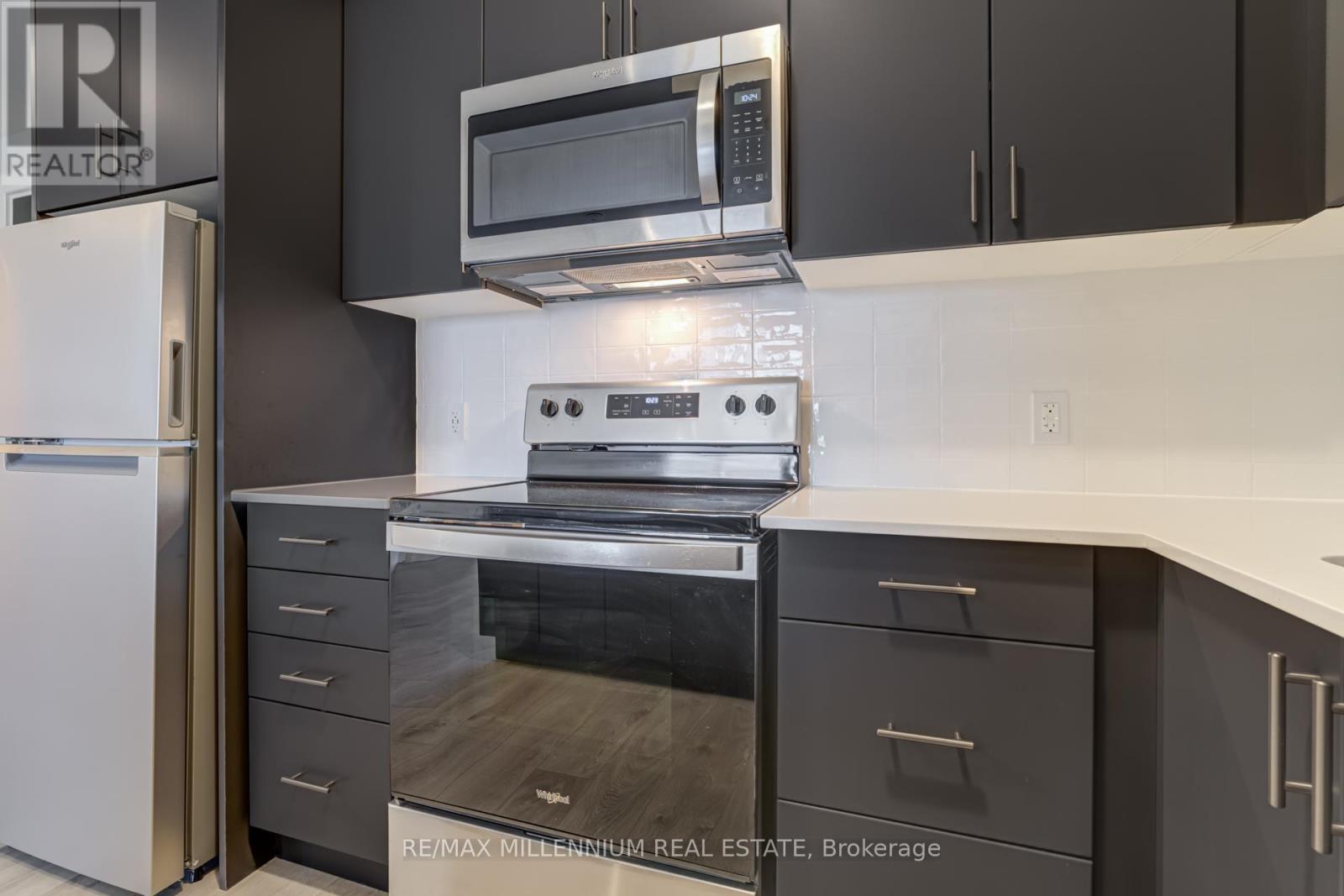 702 - 3220 William Coltson Avenue, Oakville, Ontario  L6H 7X9 - Photo 16 - W12472348