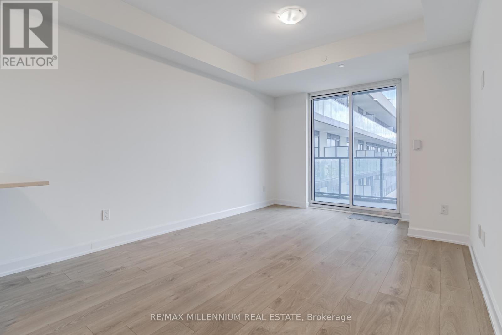 702 - 3220 William Coltson Avenue, Oakville, Ontario  L6H 7X9 - Photo 18 - W12472348