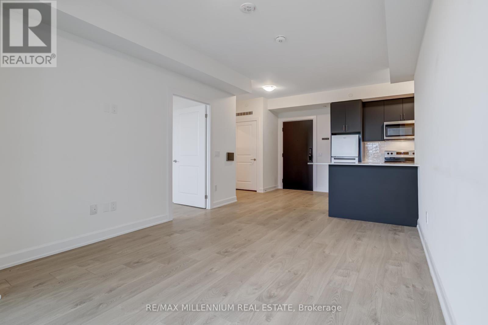 702 - 3220 William Coltson Avenue, Oakville, Ontario  L6H 7X9 - Photo 19 - W12472348