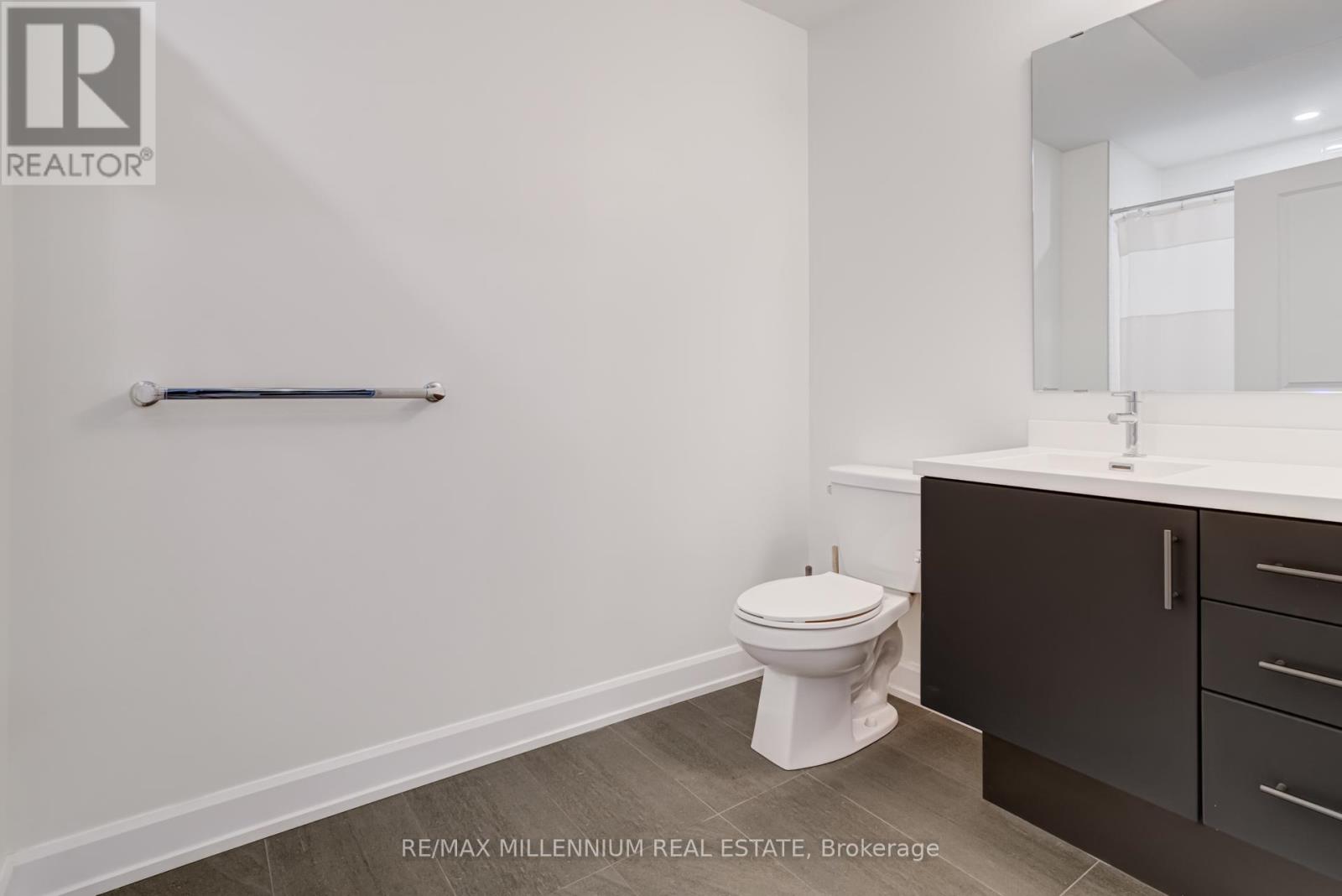 702 - 3220 William Coltson Avenue, Oakville, Ontario  L6H 7X9 - Photo 26 - W12472348