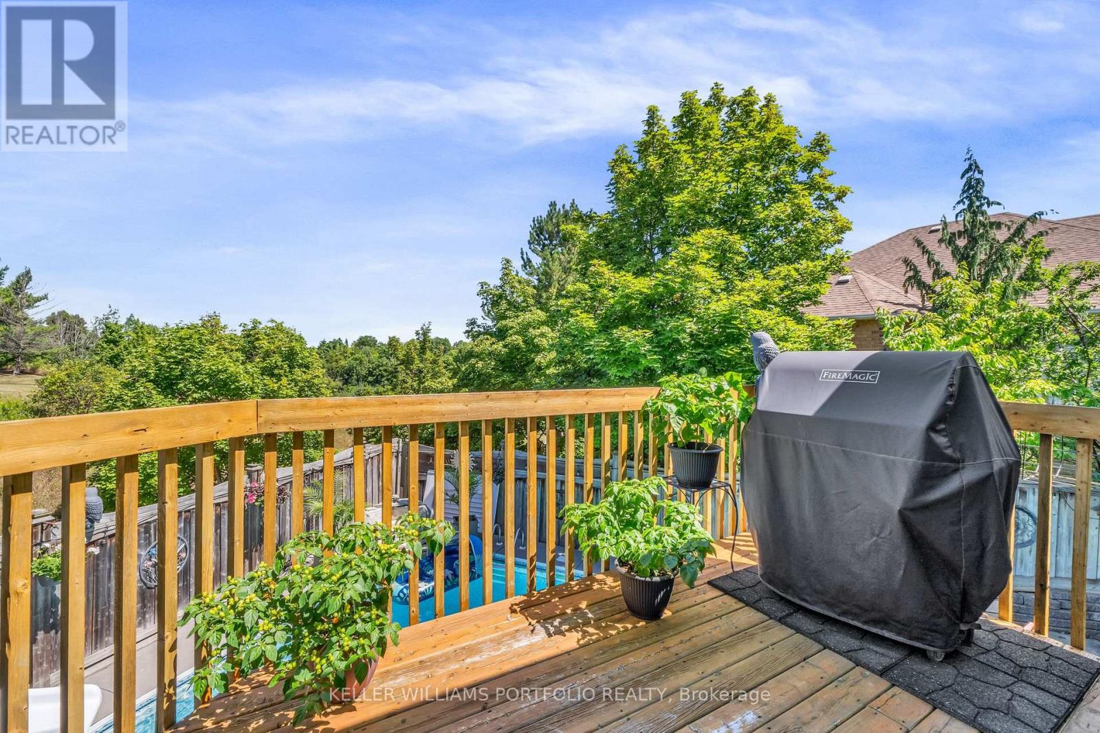 8 Vista View Court, Caledon, Ontario  L7C 1E1 - Photo 42 - W12472363