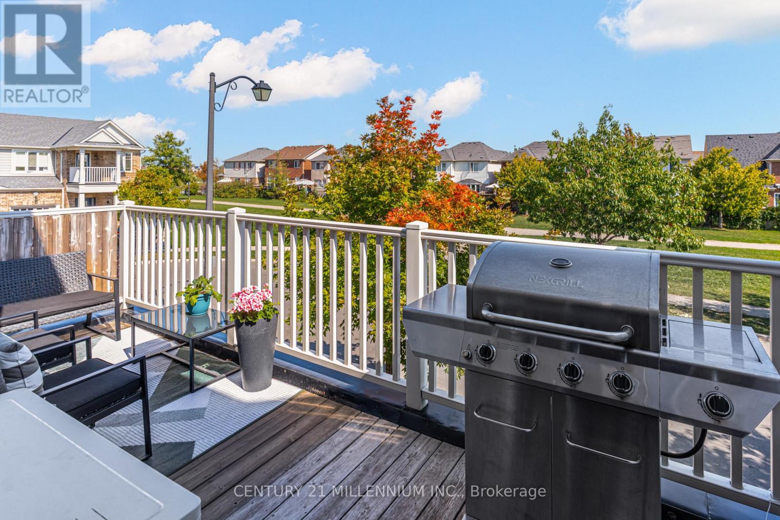 914 Ambroise Crescent, Milton, Ontario  L9T 0M2 - Photo 32 - W12472369