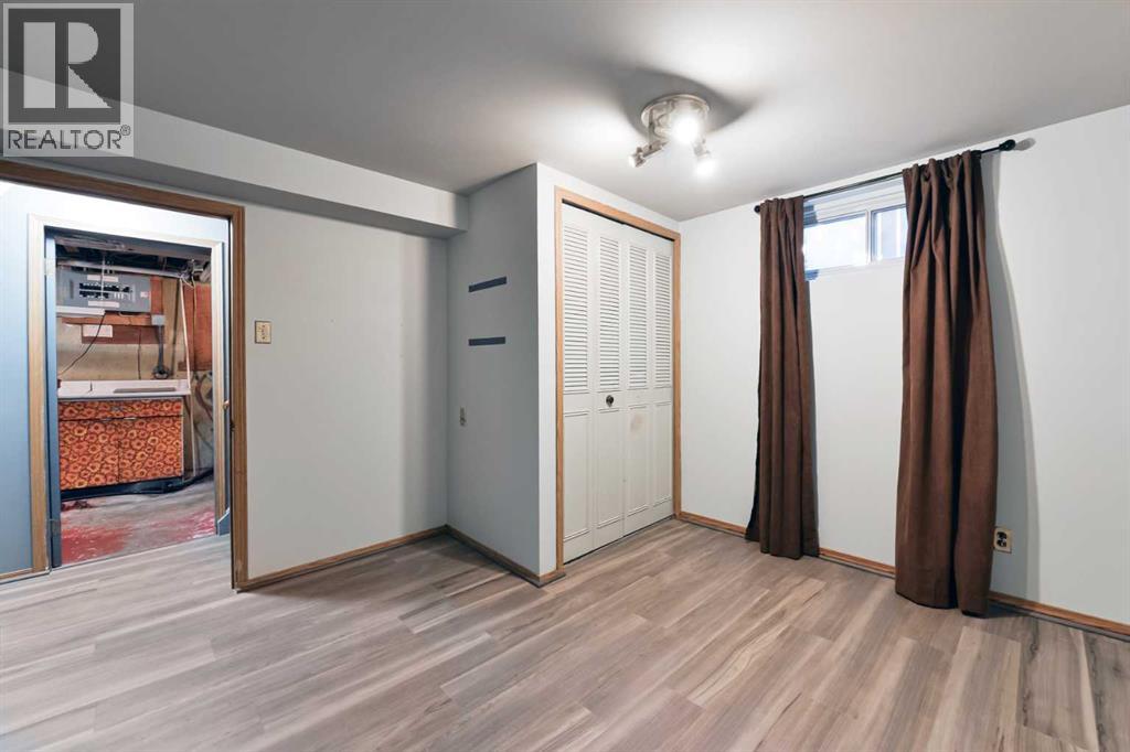 87 Gladeview Crescent Sw, Calgary, Alberta  T3E 4X9 - Photo 25 - A2264315
