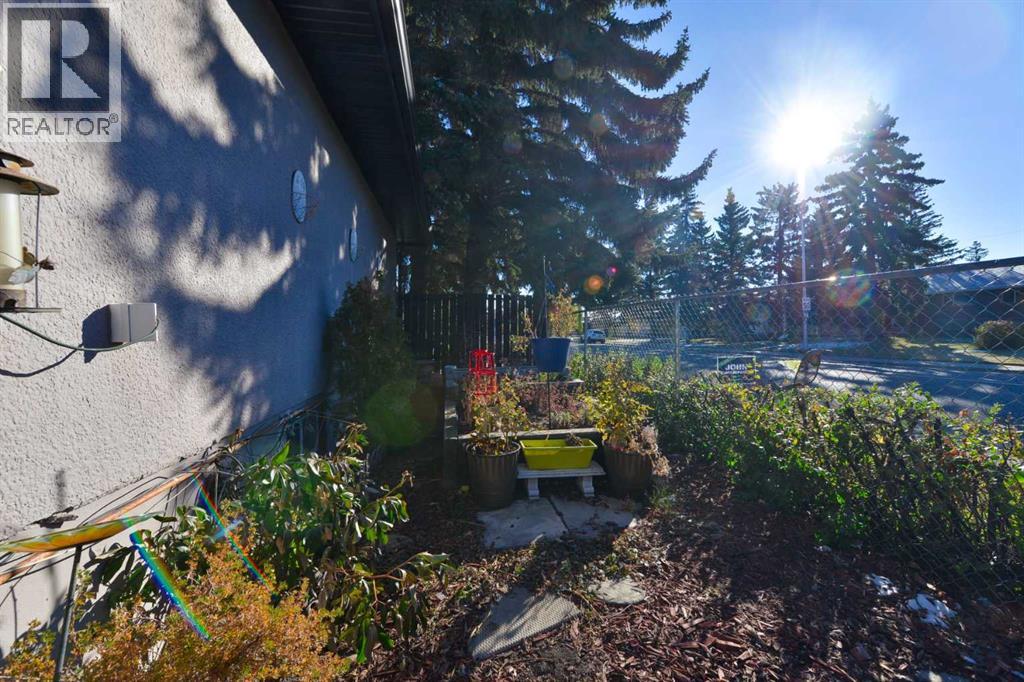 87 Gladeview Crescent Sw, Calgary, Alberta  T3E 4X9 - Photo 36 - A2264315