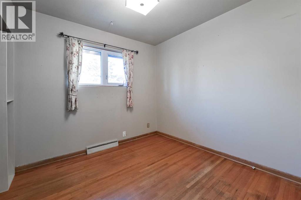 87 Gladeview Crescent Sw, Calgary, Alberta  T3E 4X9 - Photo 14 - A2264315