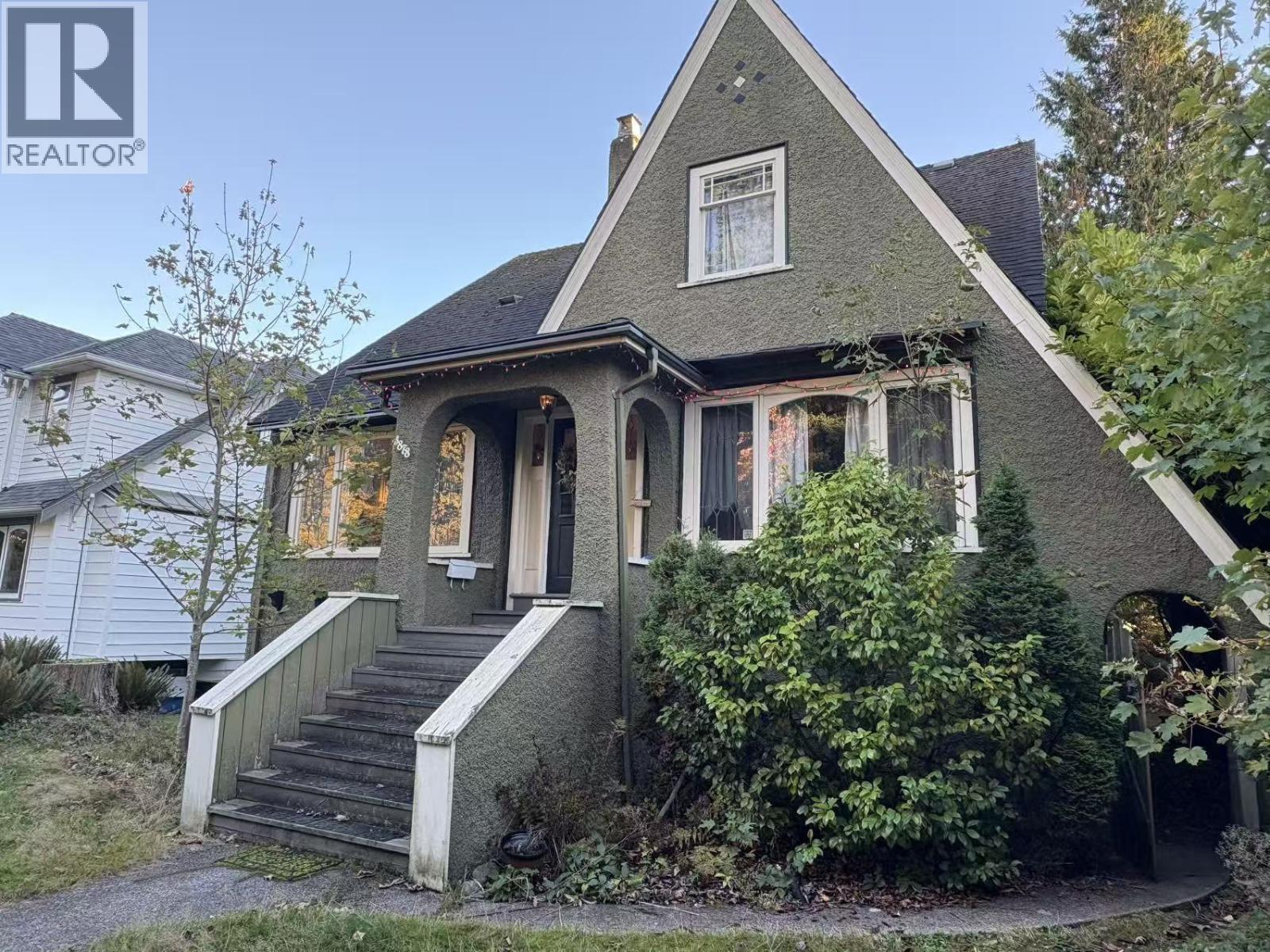 3878 W 33rd Avenue, Vancouver, British Columbia  V6N 2H6 - Photo 1 - R3059879