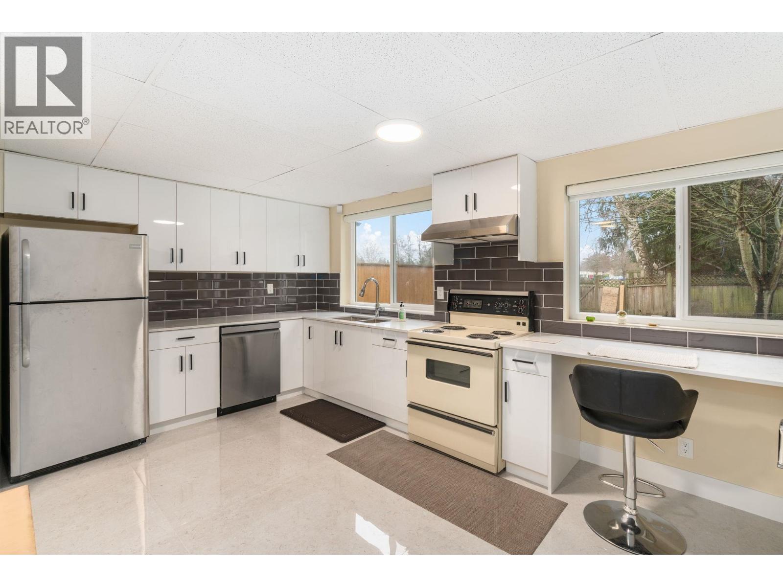 9580 Seacote Road, Richmond, British Columbia  V7A 4A1 - Photo 11 - R3059876