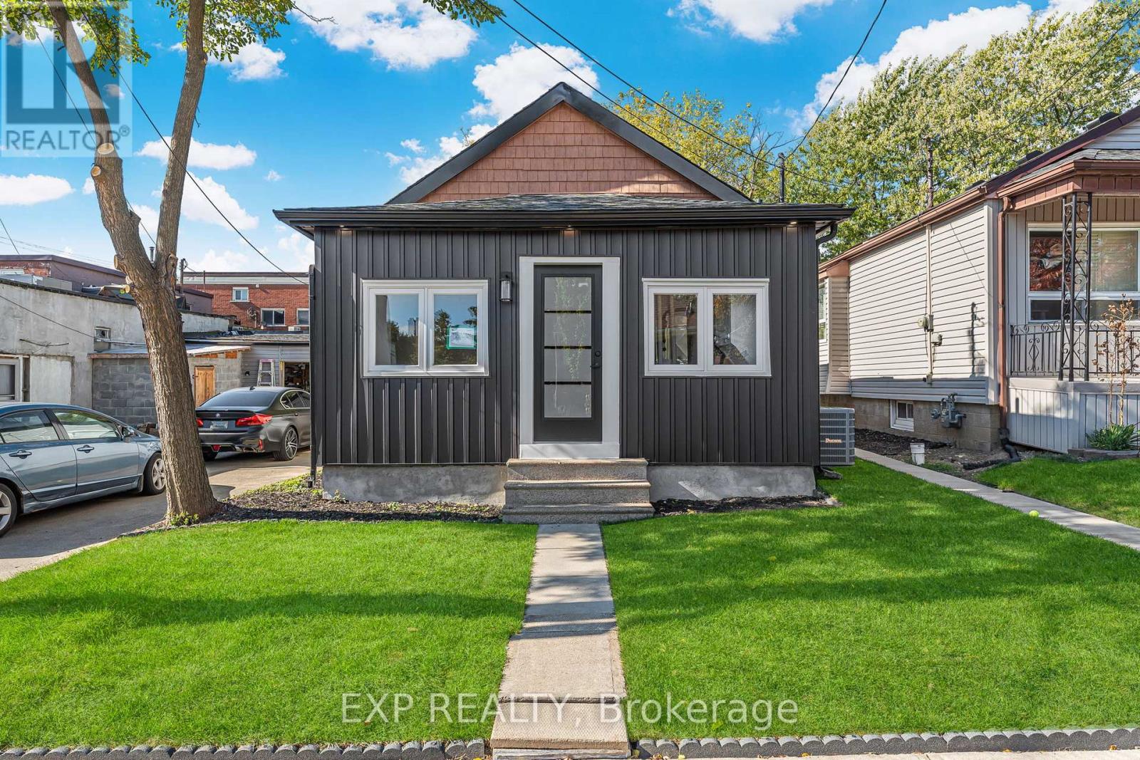 56 EAST 34TH STREET, Hamilton, Ontario