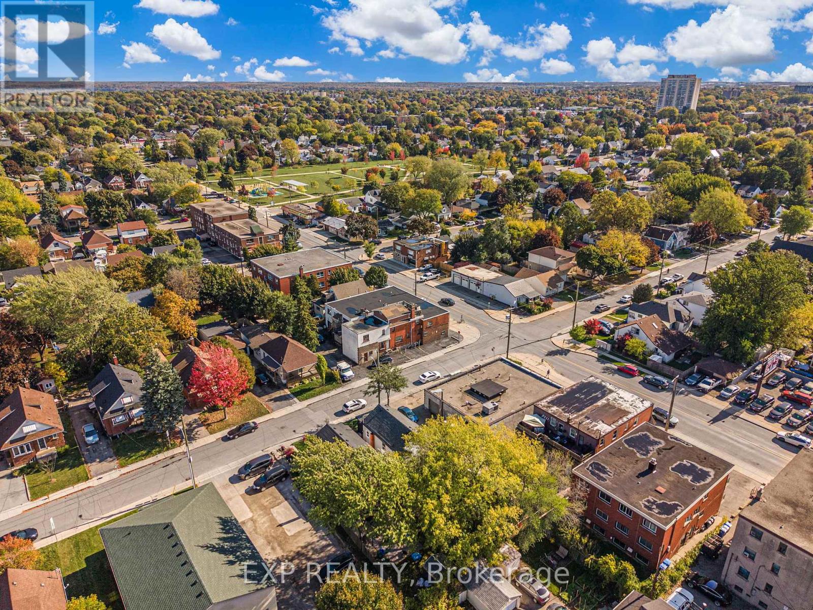 56 East 34th Street, Hamilton, Ontario  L8V 3W3 - Photo 36 - X12472331