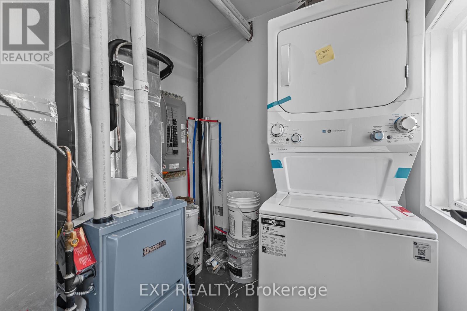 56 East 34th Street, Hamilton, Ontario  L8V 3W3 - Photo 37 - X12472331