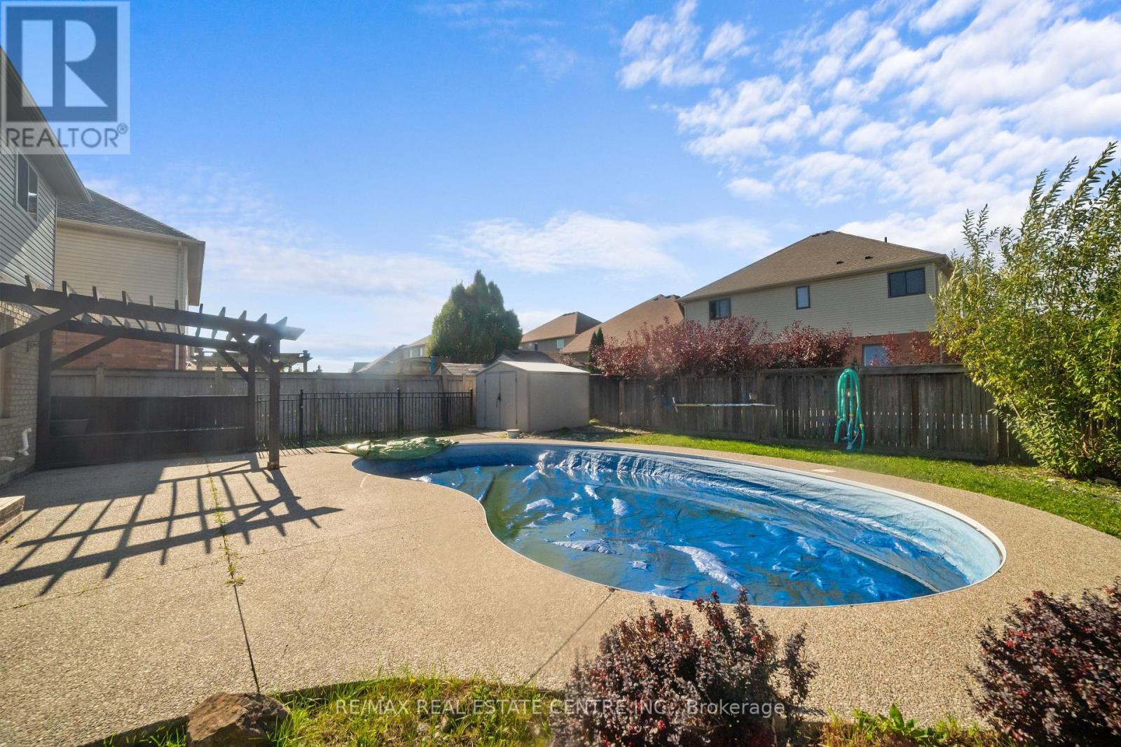 170 Southbrook Drive W, Hamilton (Binbrook), Ontario  L0R 1C0 - Photo 37 - X12472334
