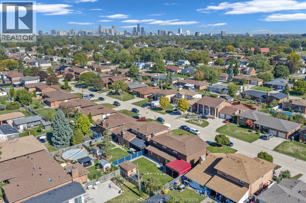 1685 Askin, Windsor, Ontario  N9B 3S4 - Photo 6 - 25026527