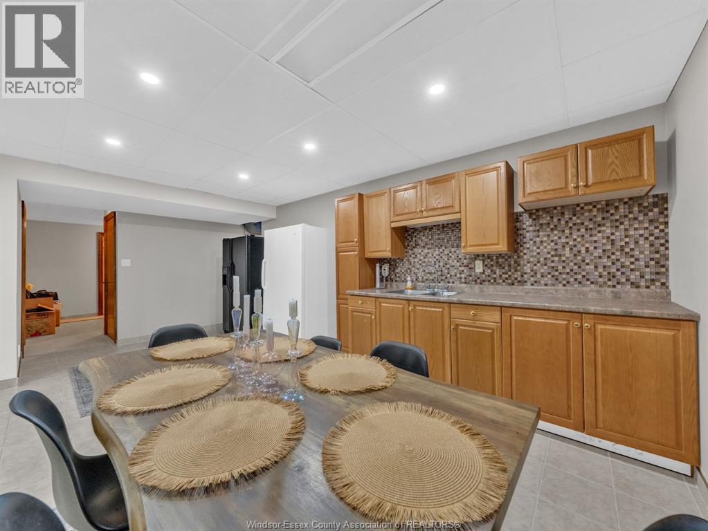 1685 Askin, Windsor, Ontario  N9B 3S4 - Photo 38 - 25026527