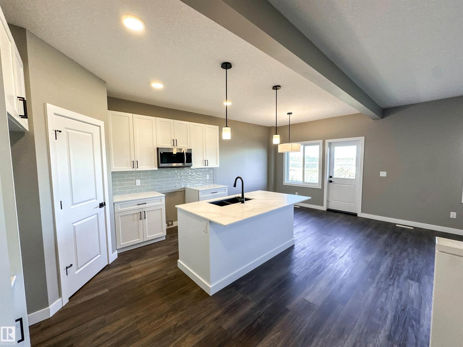 20 Eton Li, Spruce Grove, Alberta  T7X 4B7 - Photo 1 - E4462775