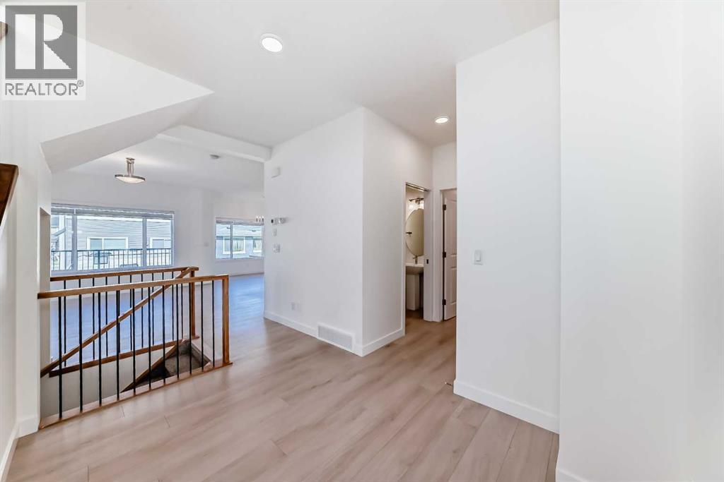 Property at 99 Lawrence Green SE image 5