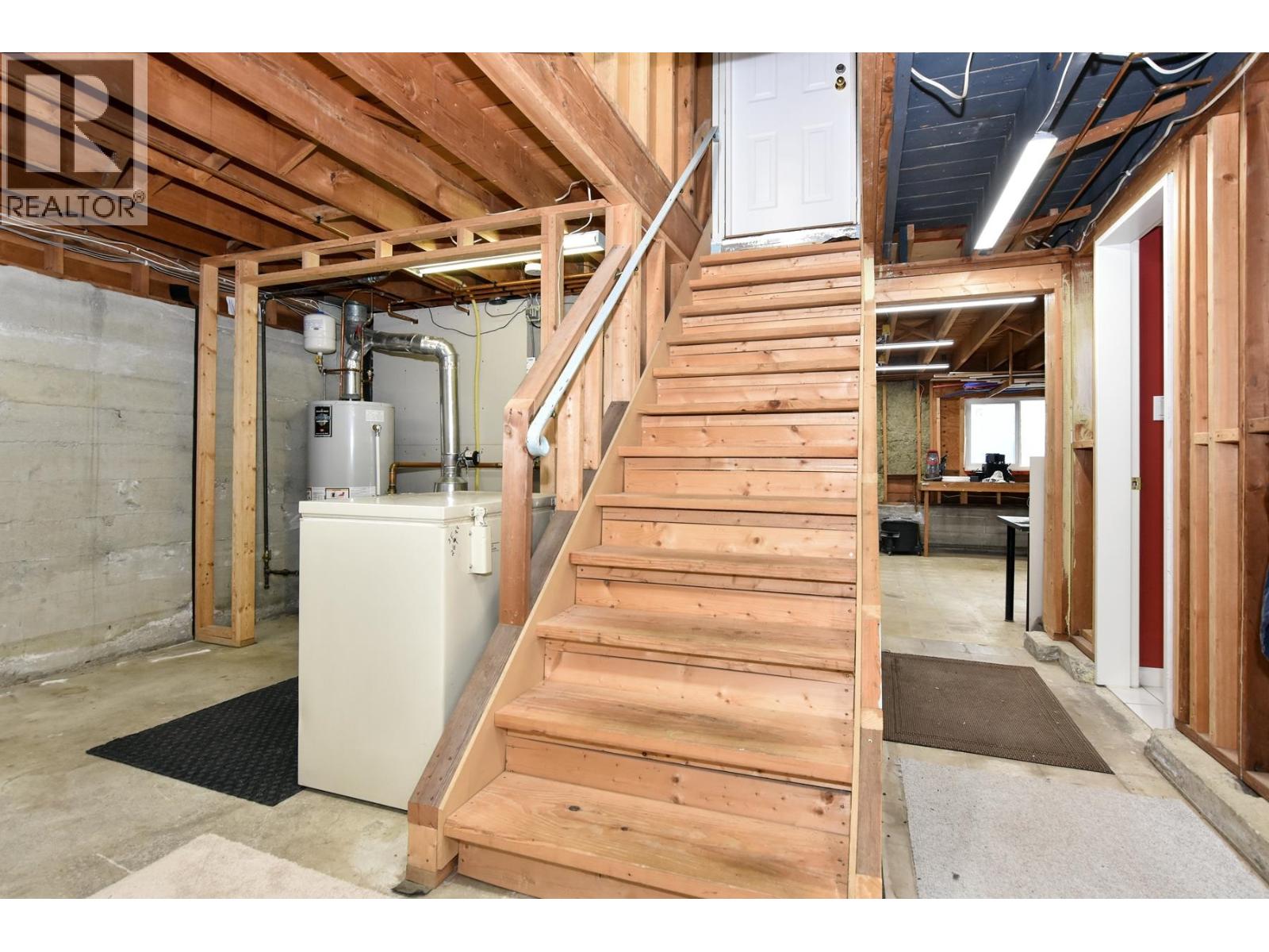 4222 Victory Street, Burnaby, British Columbia  V5J 1P7 - Photo 37 - R3060019