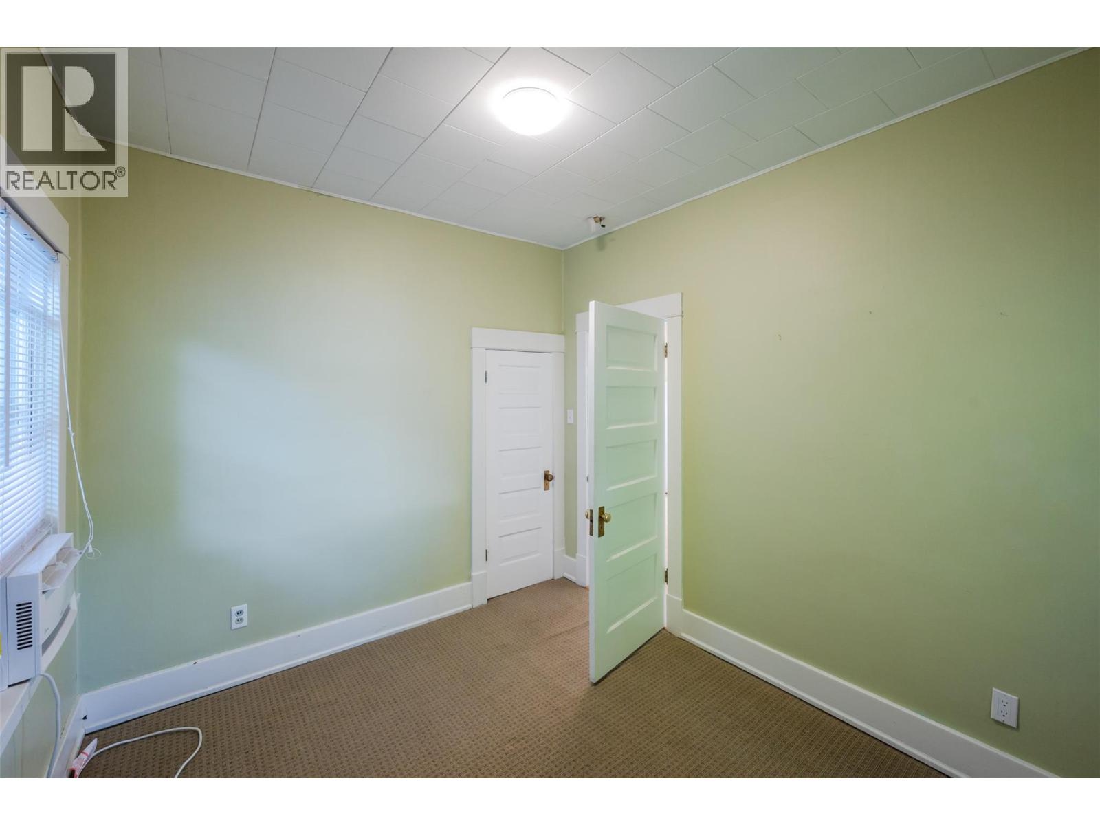 363 Nanaimo Avenue W, Penticton, British Columbia  V2A 1N8 - Photo 21 - 10366318
