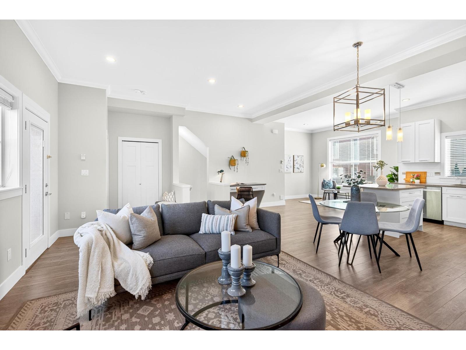 5 6945 185 STREET, Surrey, British Columbia