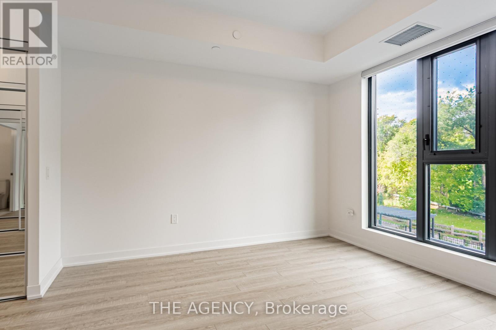204 - 250 Lawrence Avenue E, Toronto, Ontario  M4N 1T4 - Photo 22 - C12472398