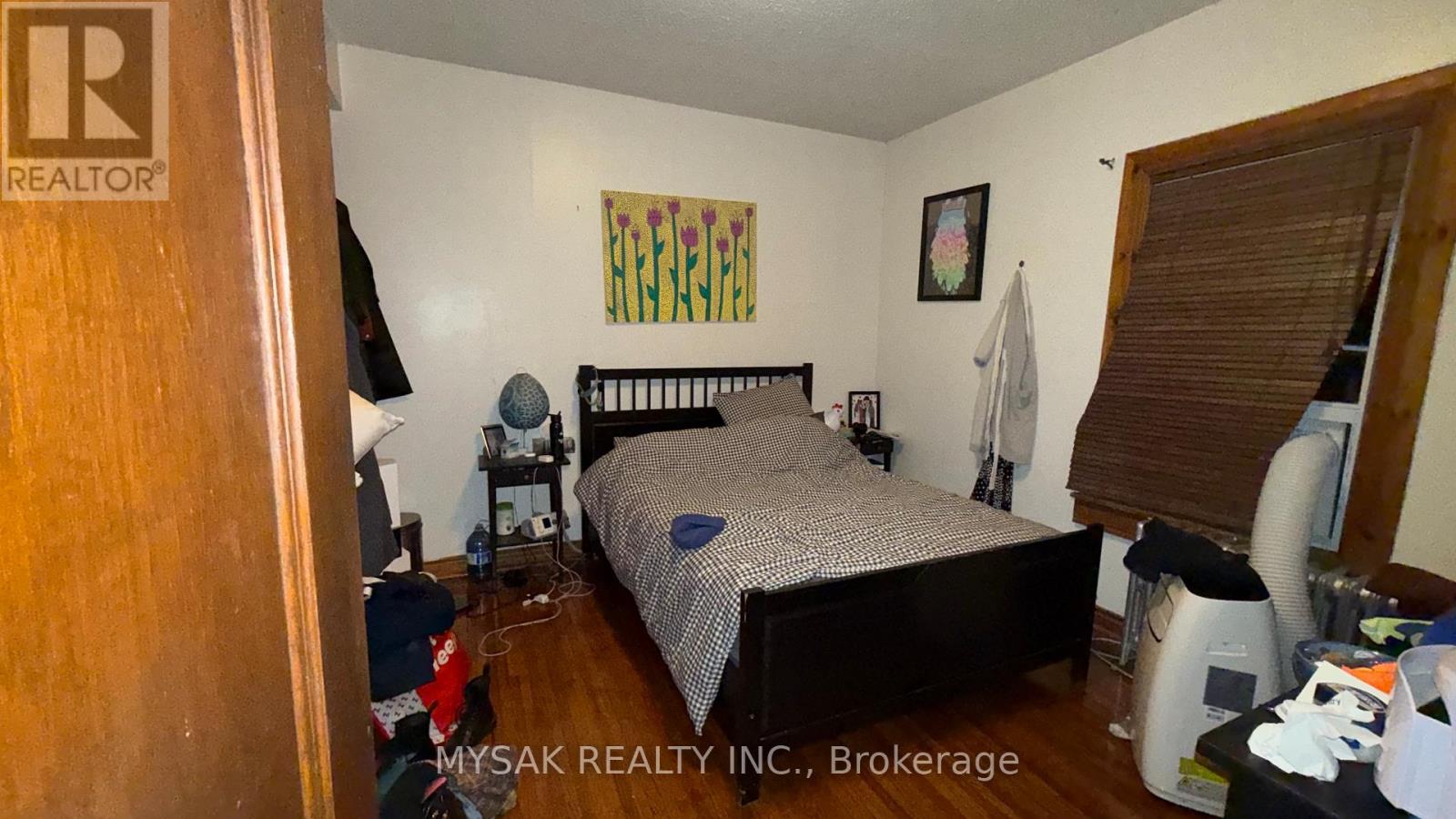 449 Crawford Street, Toronto, Ontario  M6G 3J7 - Photo 11 - C12472404