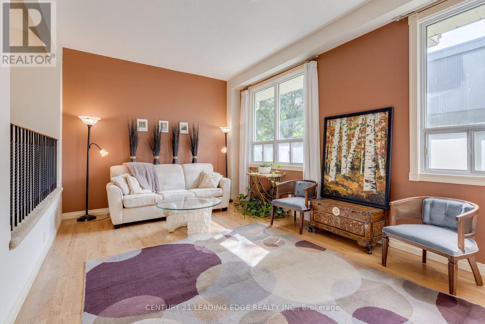 129 Poplar Crescent, Aurora (Aurora Highlands), Ontario  L4G 3M4 - Photo 4 - N12471193