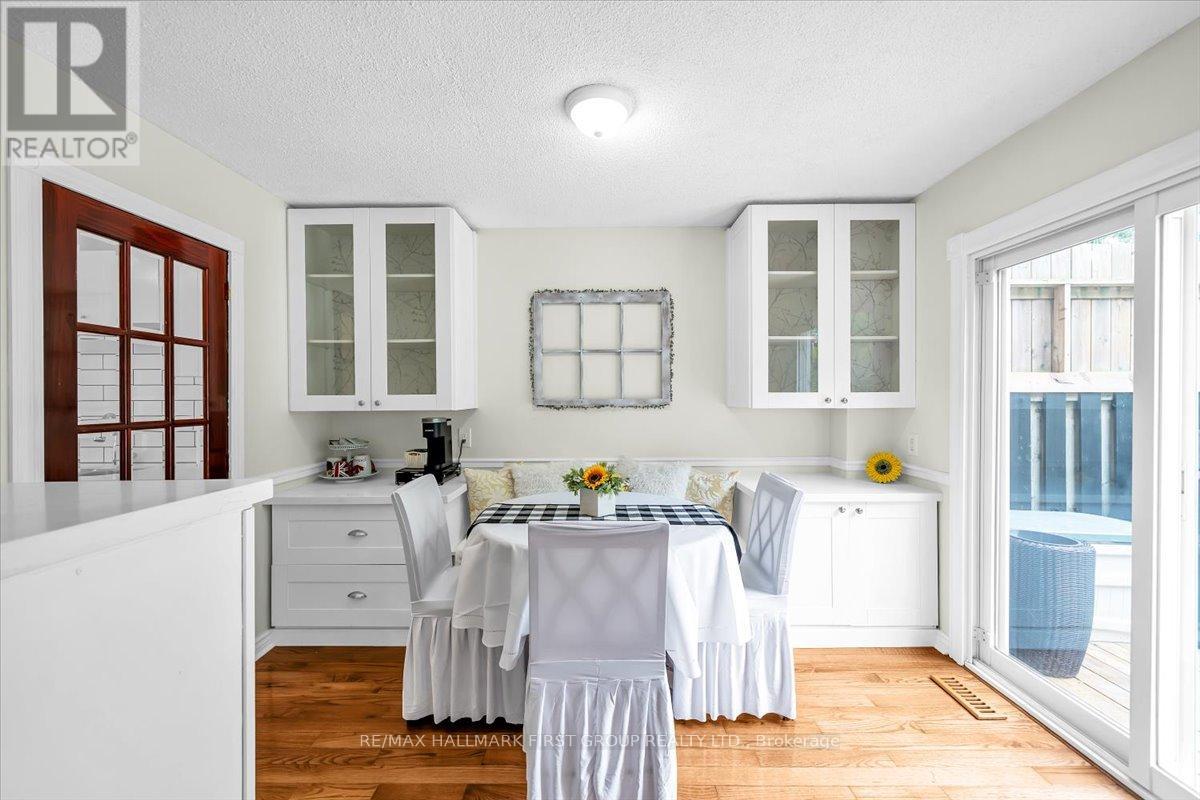 1138 Tanzer Court, Pickering (Bay Ridges), Ontario  L1W 3S4 - Photo 13 - E12472375