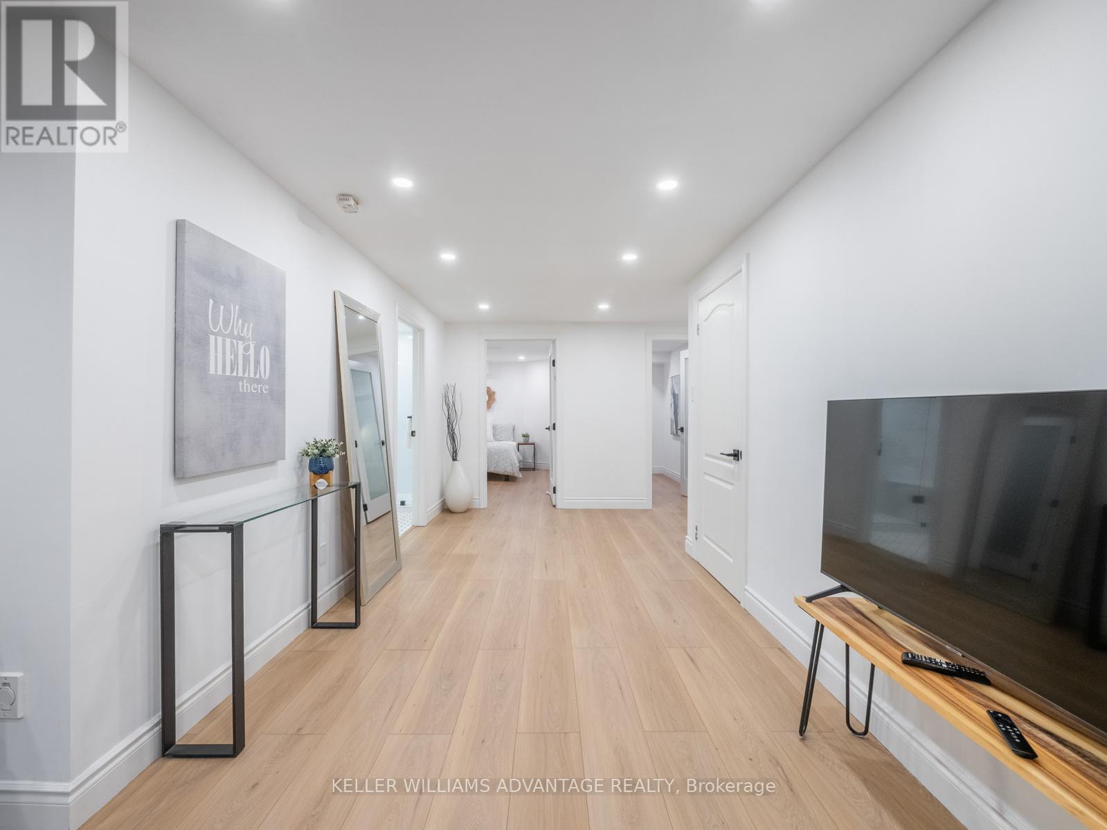 69 Boardwalk Drive, Toronto, Ontario  M4L 3Z4 - Photo 31 - E12472395
