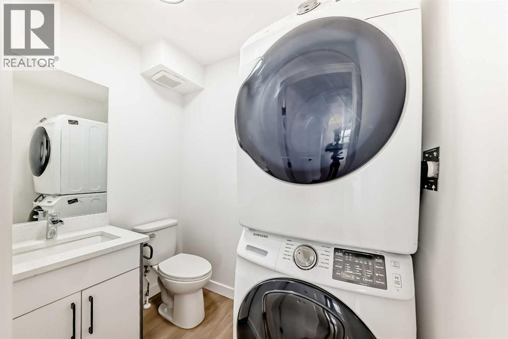 181 Martinglen Way Ne, Calgary, Alberta  T3J 3L1 - Photo 12 - A2250279