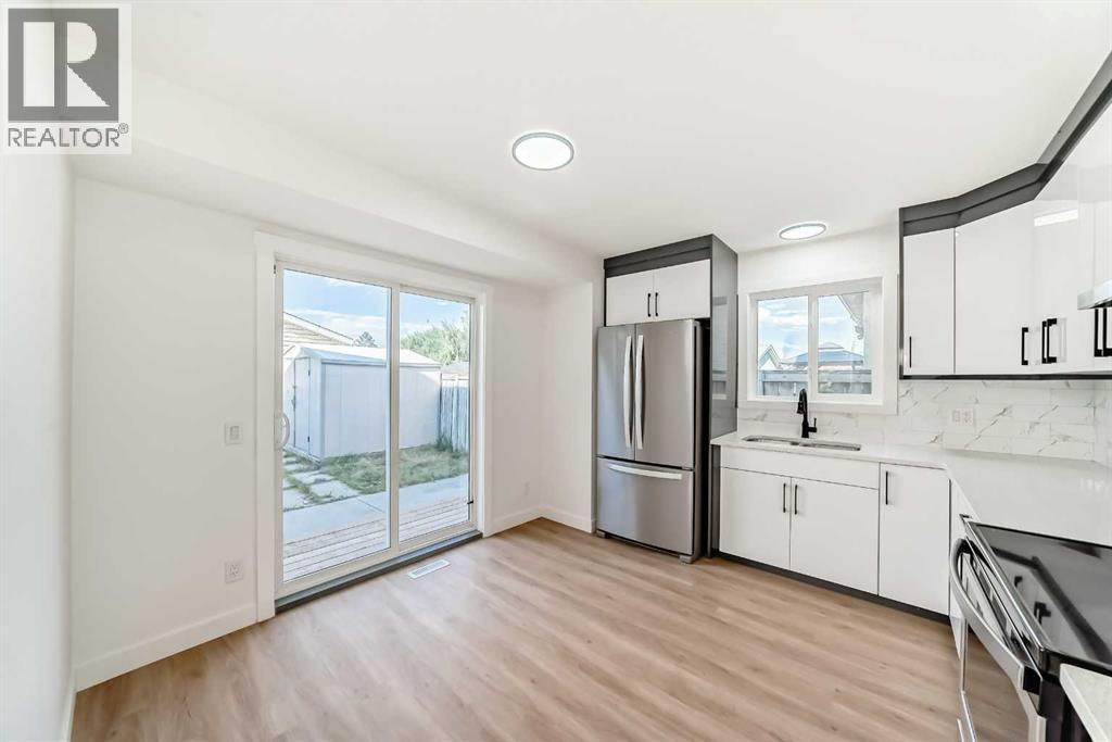 181 Martinglen Way Ne, Calgary, Alberta  T3J 3L1 - Photo 9 - A2250279