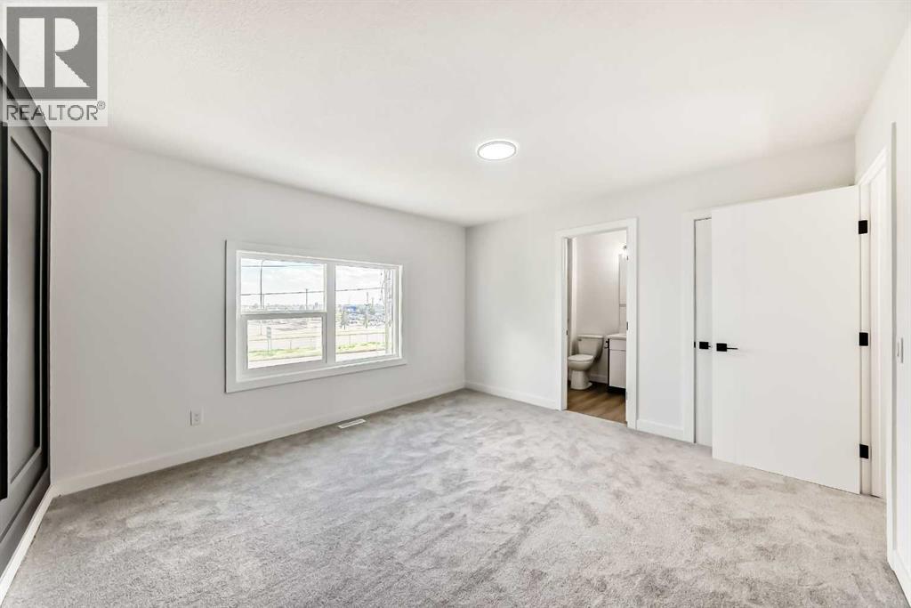 181 Martinglen Way Ne, Calgary, Alberta  T3J 3L1 - Photo 16 - A2250279